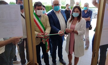 Aset spa, inaugurato a Torrette il nuovo dispensario stagionale Al taglio del nastro sindaco Seri e presidente Reginelli