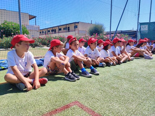 i ragazzi puliscono la città 05